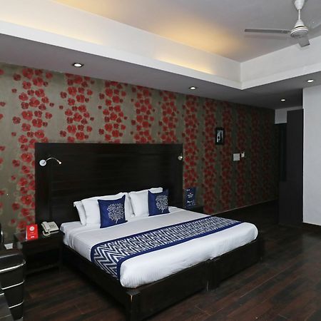Hotel Chalet Neu-Delhi Exterior foto